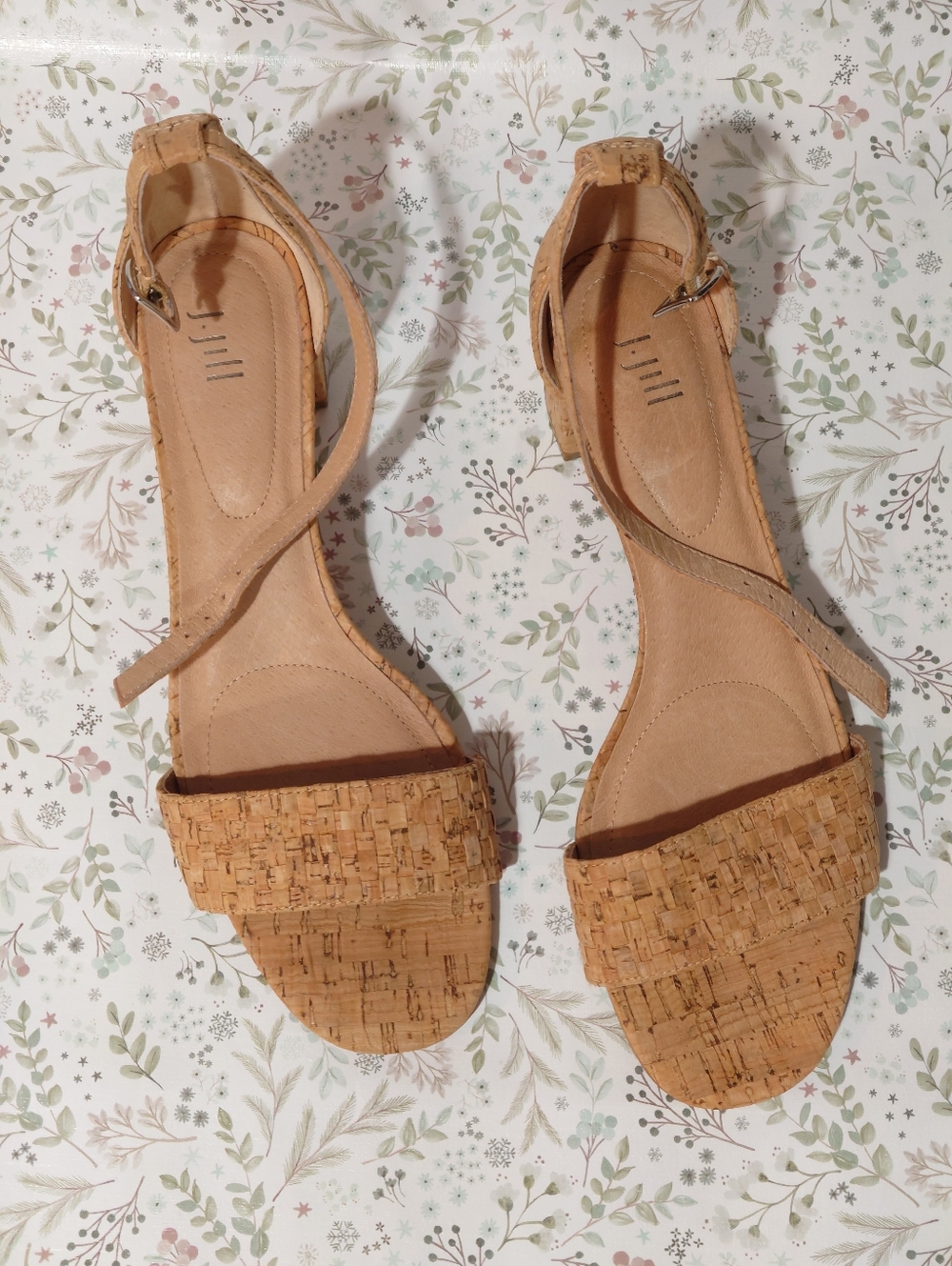 Cork Block Heel Sandals Size 8 Leather Insole Minimalist